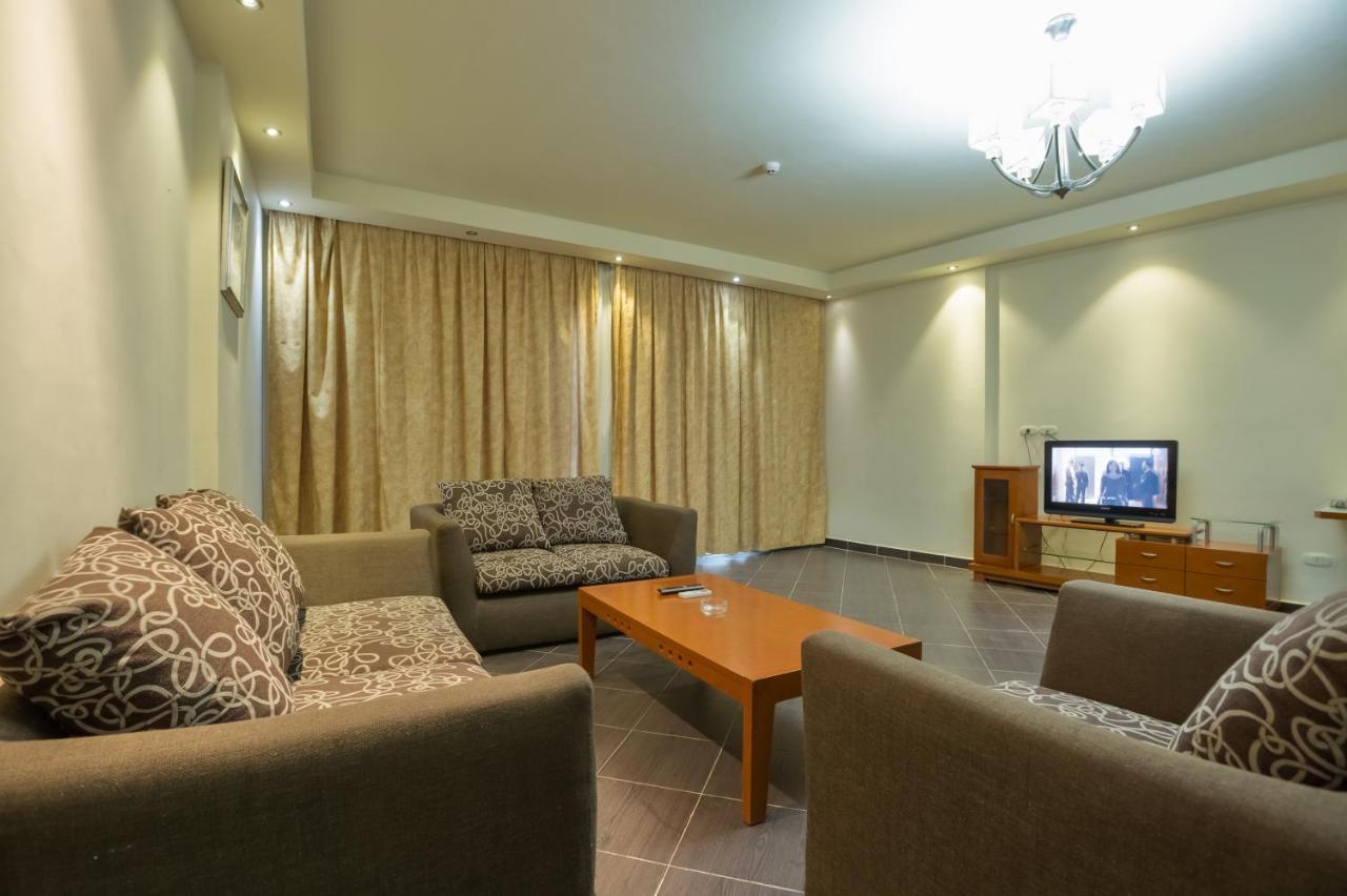 Porto Sokhna Pyramids Apartments Powered By Amer-Group Family Only アインソフナ エクステリア 写真