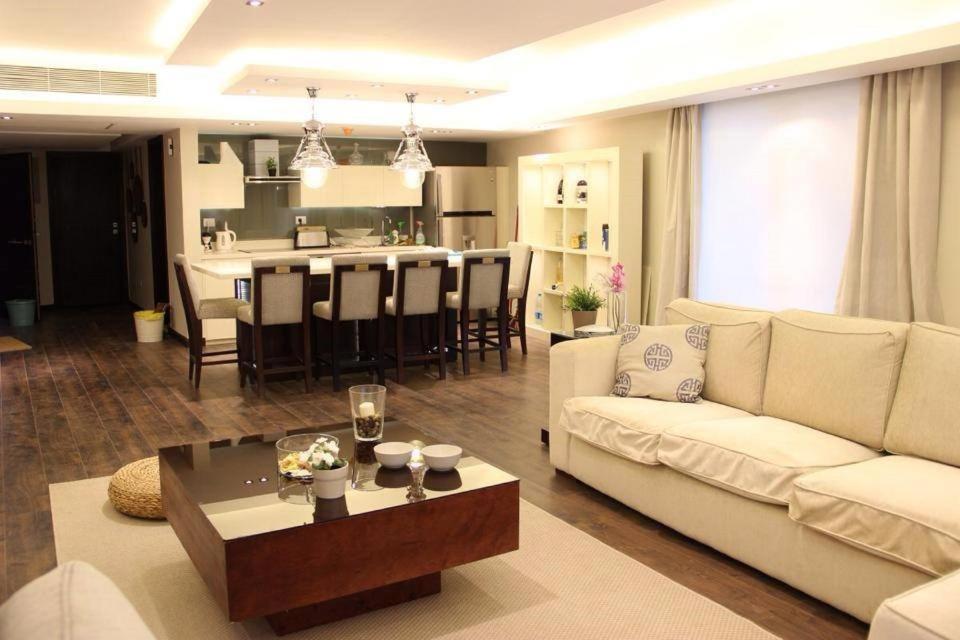 Porto Sokhna Pyramids Apartments Powered By Amer-Group Family Only アインソフナ エクステリア 写真